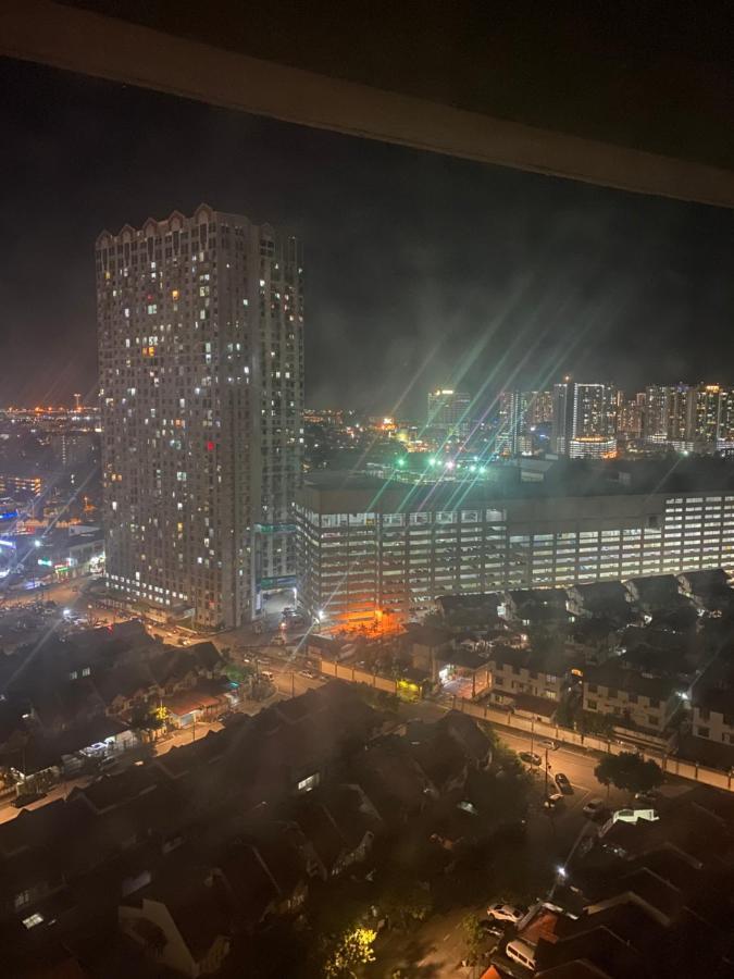 6 Pax 1 Bedroom Near Usm Spice Arena Pantai Specialist Airport Байан-Лепас Екстер'єр фото