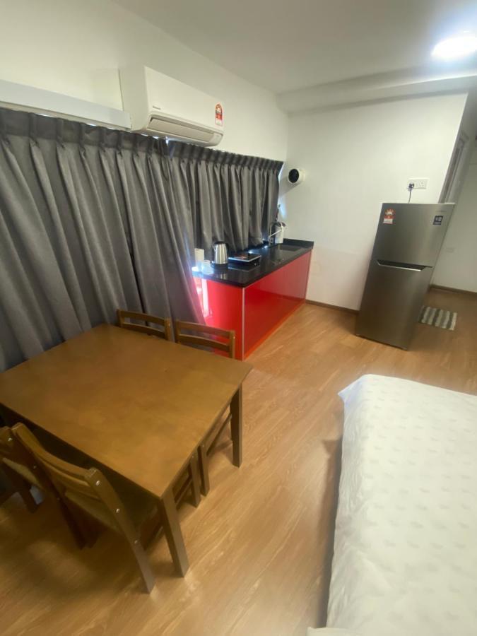 6 Pax 1 Bedroom Near Usm Spice Arena Pantai Specialist Airport Байан-Лепас Екстер'єр фото